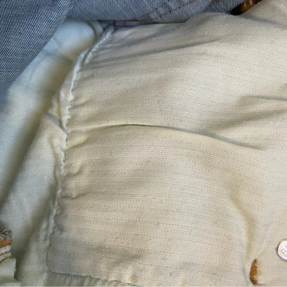 >70%OFF❣️Banana Republic Light Wash Jeans, 34, *Fashion Show Stock* Like NEW - Picture 7 of 13